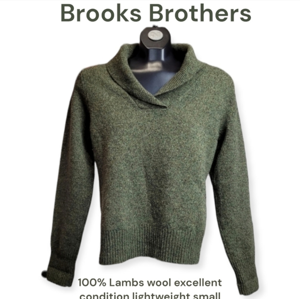 Brooks Brothers Lambswool Cowl Neck Speckled Green Sweater  Minimalist Women's S